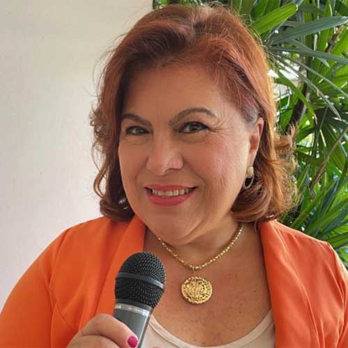 Elaine Curiacos